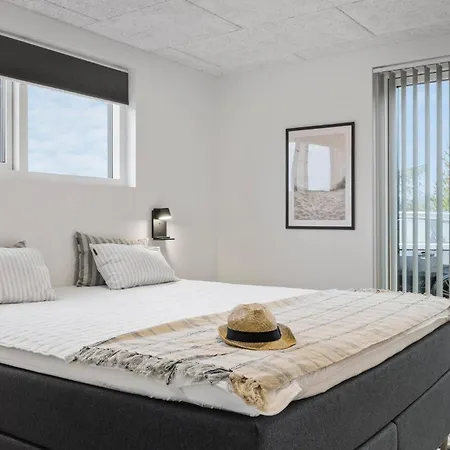 Casa de Férias Cozy In With Sauna Saltum